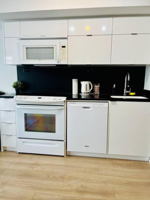 Deluxe Suite Toronto Kültér fotó