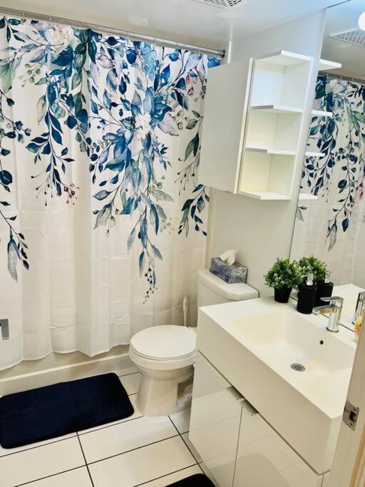 Deluxe Suite Toronto Kültér fotó